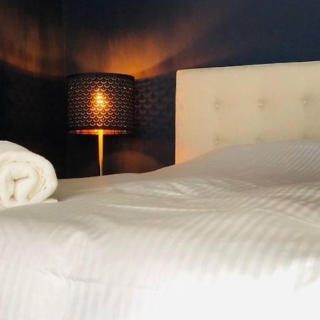 Brussels By Foot! Authenticity & Luxury Nearby Apartment Ngoại thất bức ảnh