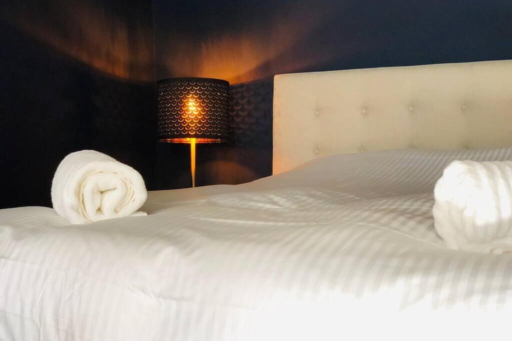 Brussels By Foot! Authenticity & Luxury Nearby Apartment Ngoại thất bức ảnh