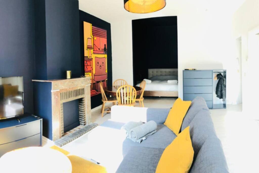 Brussels By Foot! Authenticity & Luxury Nearby Apartment Ngoại thất bức ảnh